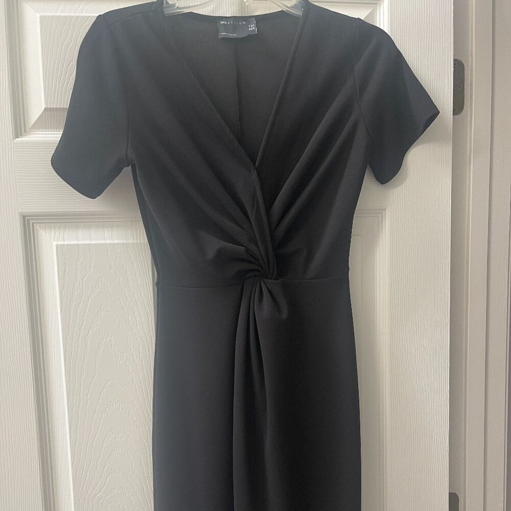 Cute Asos black dress with gathered front and split back - size 0